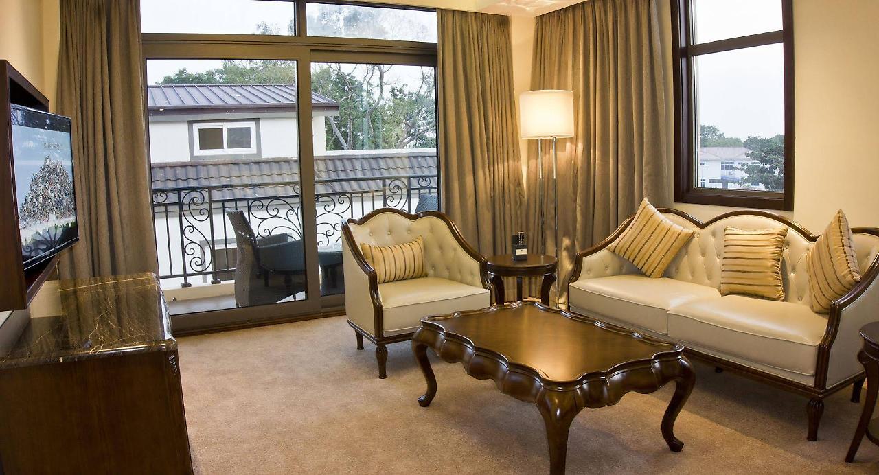 Tang Palace Hotel Accra Luaran gambar