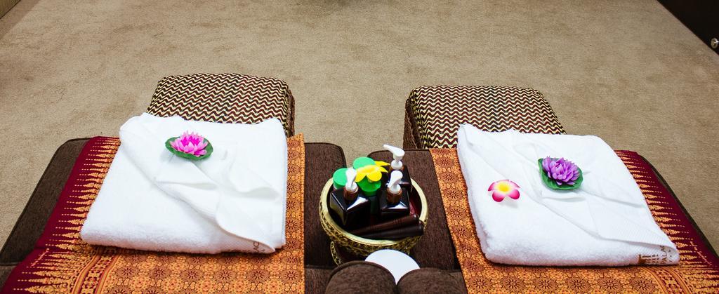 Tang Palace Hotel Accra Luaran gambar