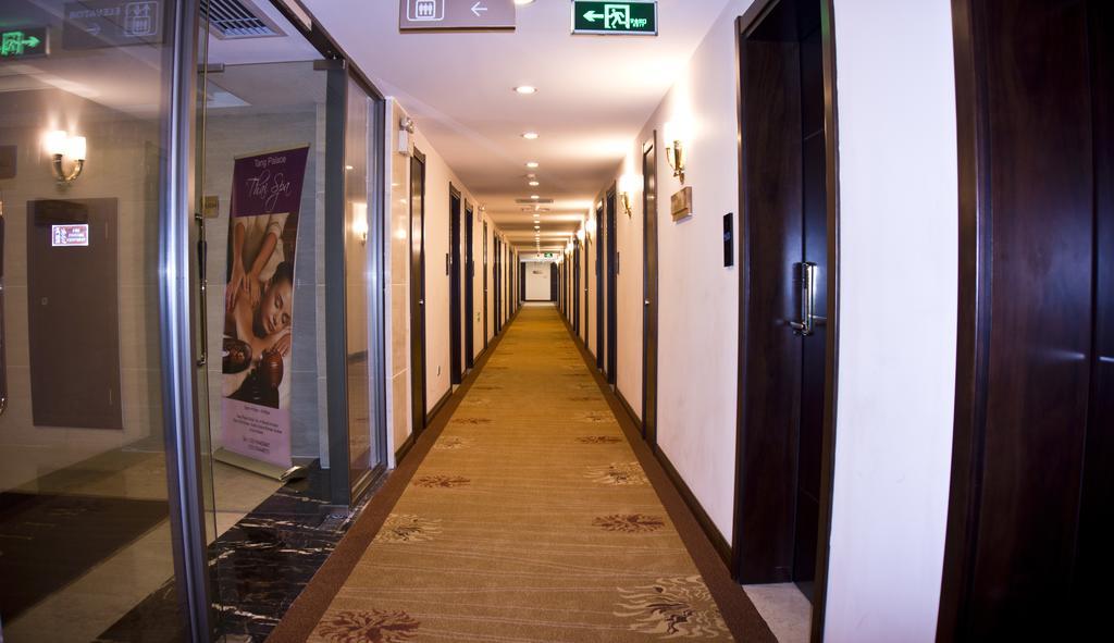 Tang Palace Hotel Accra Luaran gambar