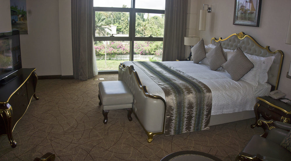 Tang Palace Hotel Accra Luaran gambar