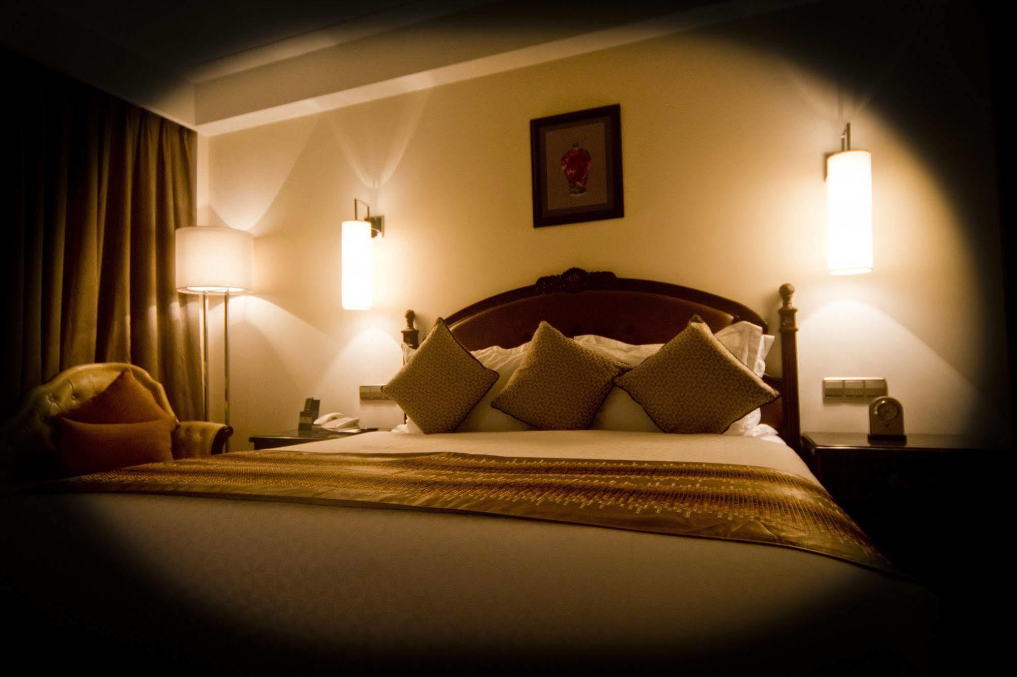 Tang Palace Hotel Accra Luaran gambar